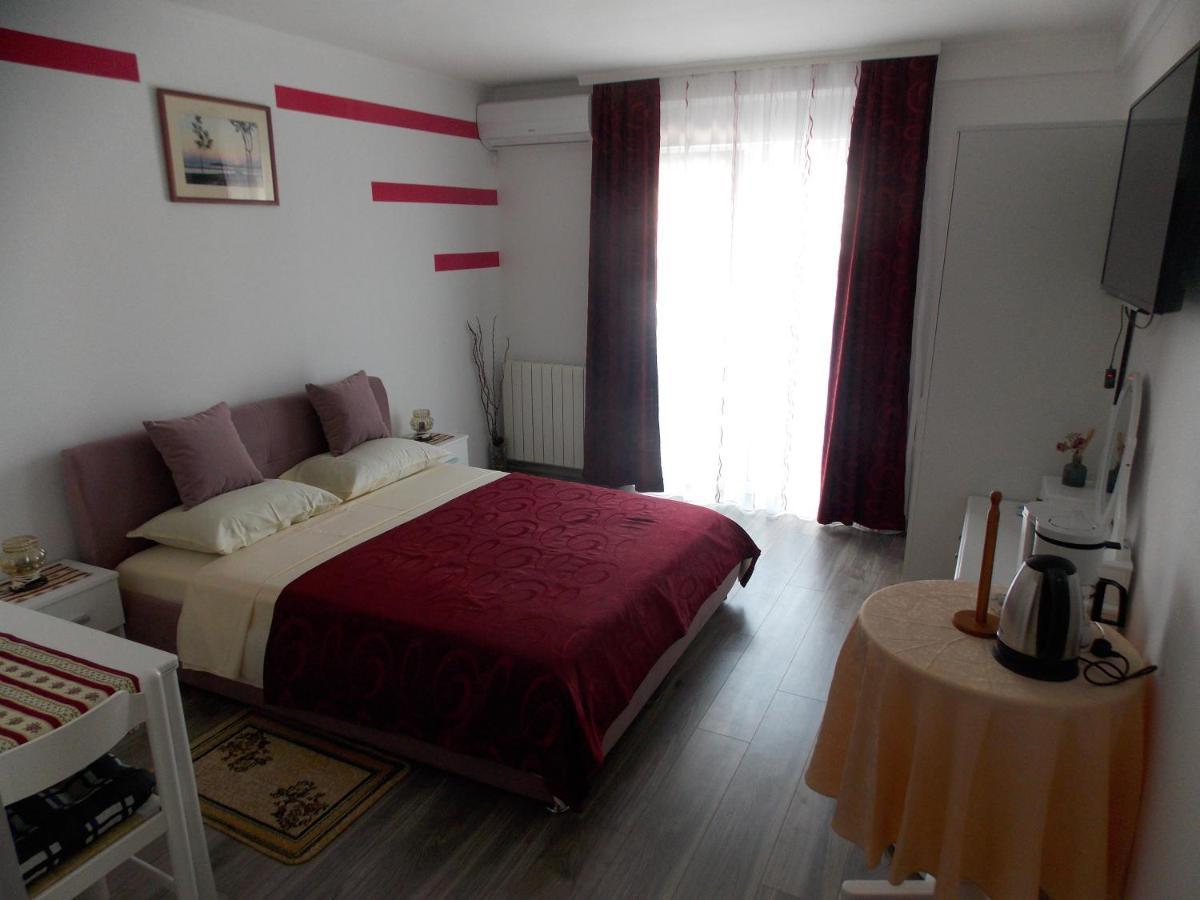Hanifa Apartmani Ρόβινι Εξωτερικό φωτογραφία